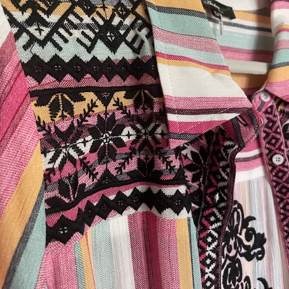 Multi Color Button Up 💜🩵🩷💛 - Picture 8 of 9